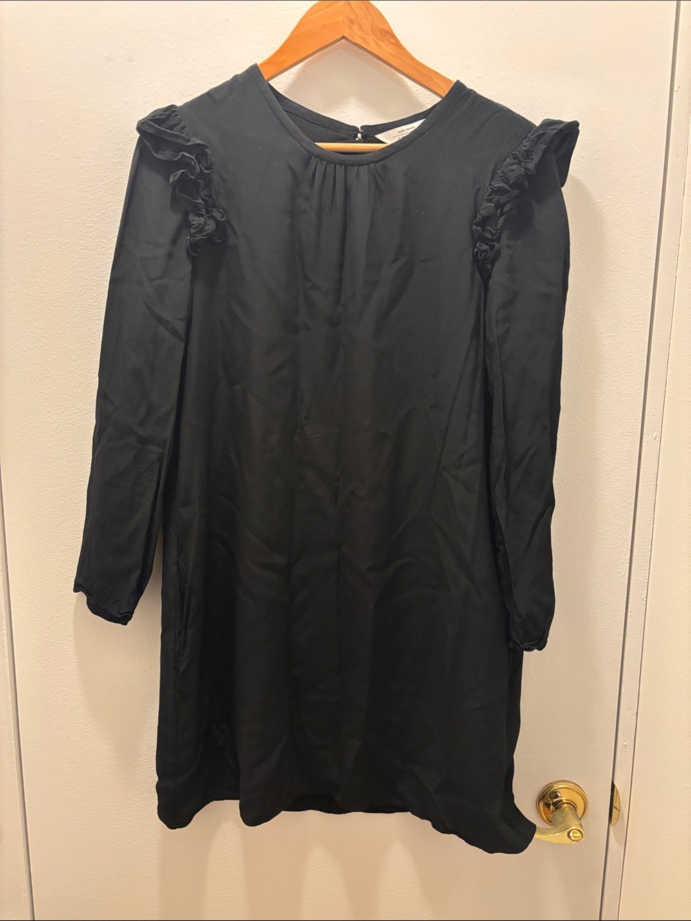 & Other Stories Paris Atelier Black Short Crewneck Dress with Long Sleeves
